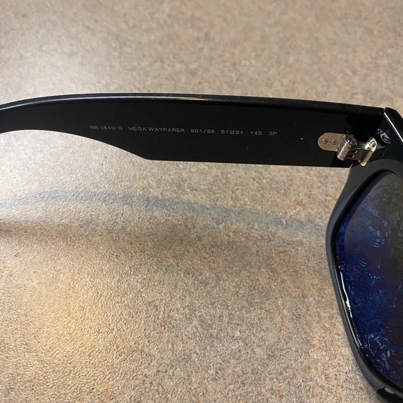 Ray Ban Mega WayFarer - Picture 3 of 6